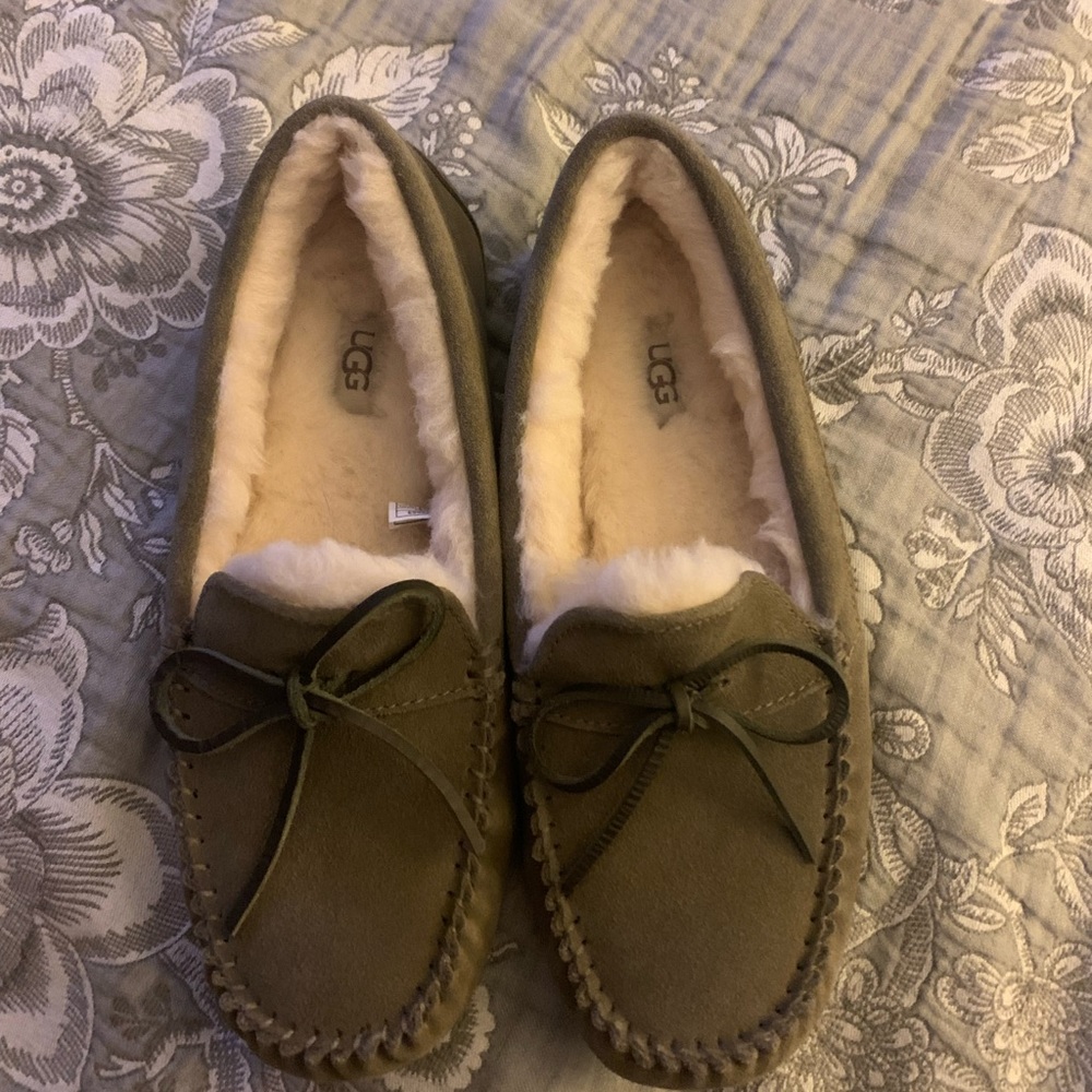 Ugg plush Corvin Loafer Mens size 9